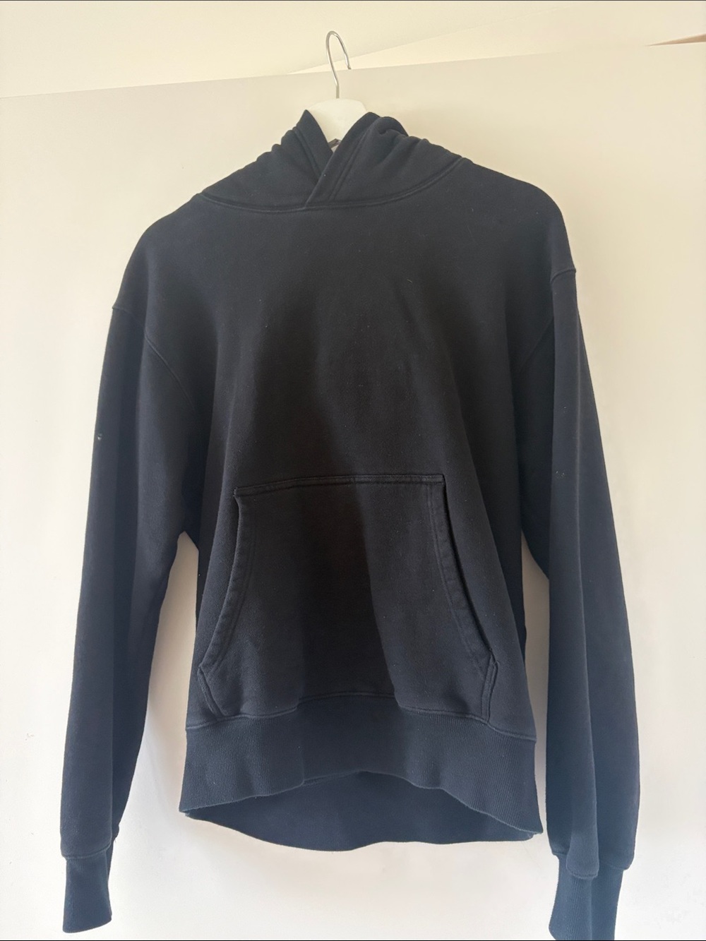TNA Cozy Fleece Perfect Fit Black Hoodie Sweatshirt
